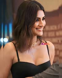 Read more about the article Kriti Sanon’s latest Clicks – Fans Say Gorgeous